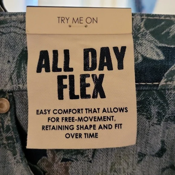 Jeans - Picture 2 of 3